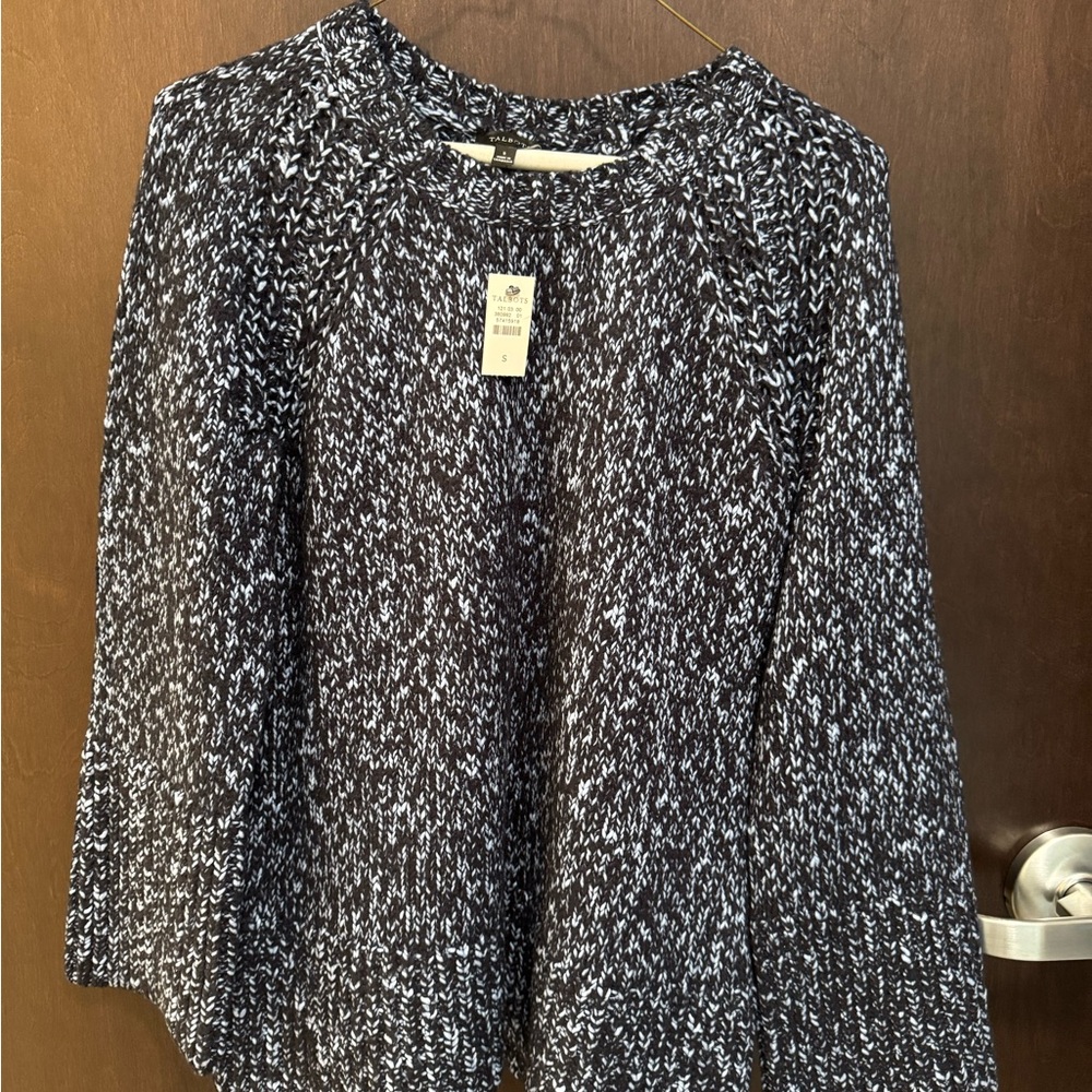 Talbots Blue and White Knit Pullover